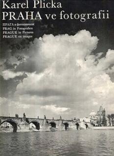 PRAHA VE FOTOGRAFII